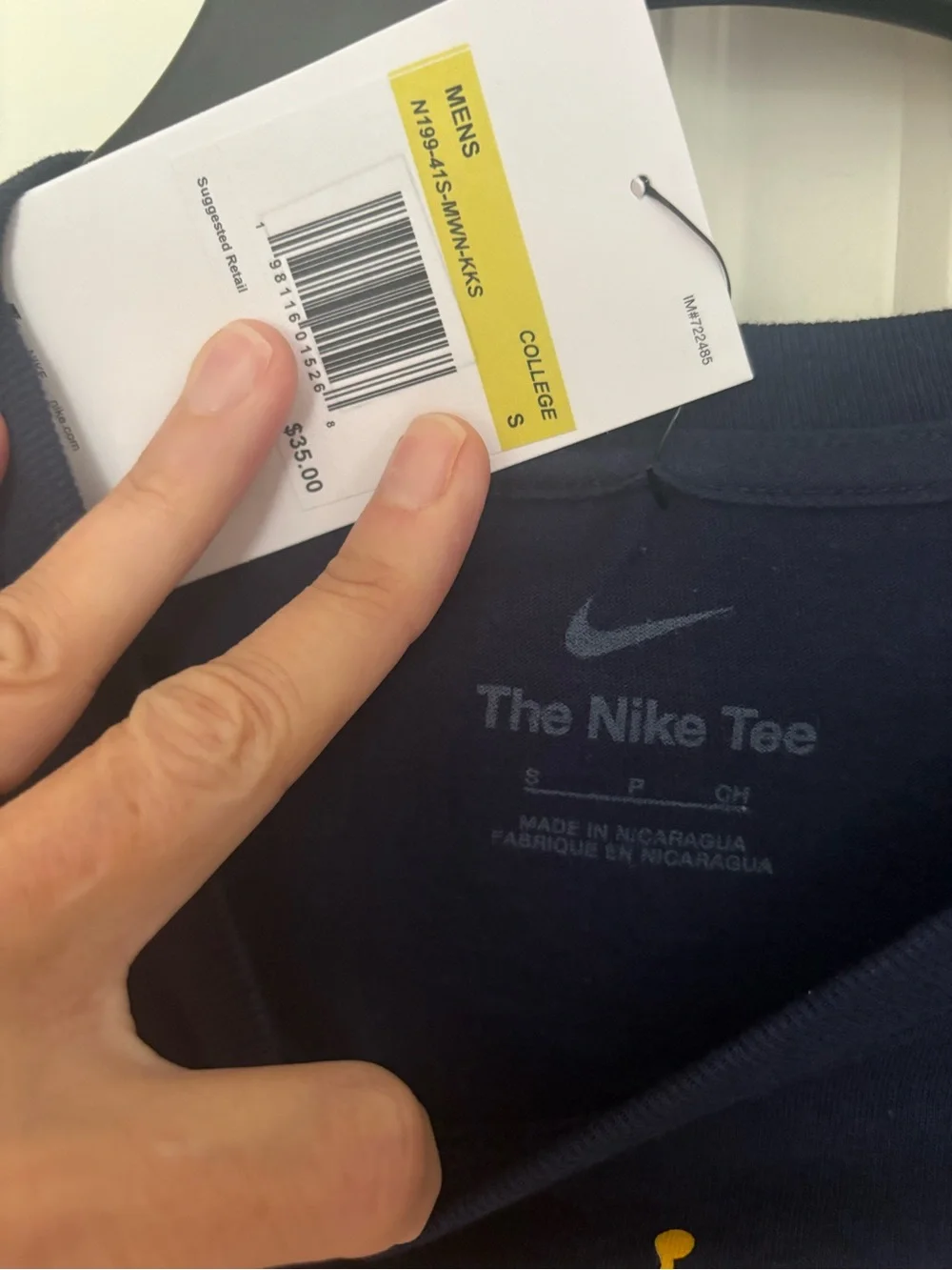 Nike Michigan short sleeve navy maize tee sz small. NWT sf/1 cat home